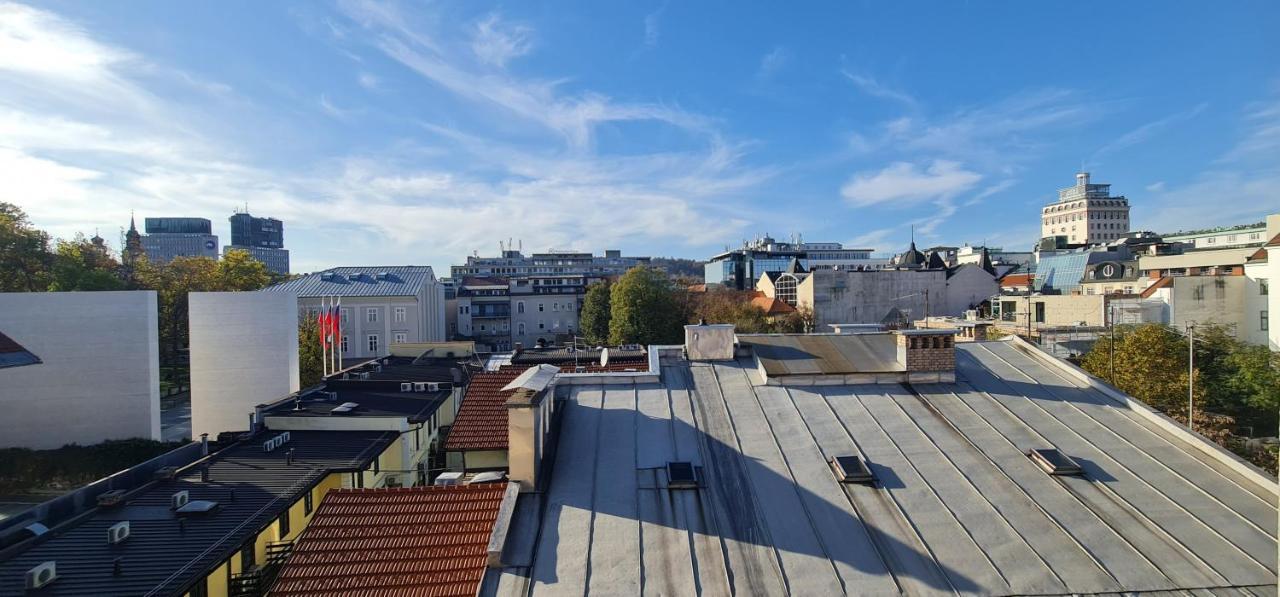 Wolfova Apartment Ljubljana Exteriör bild