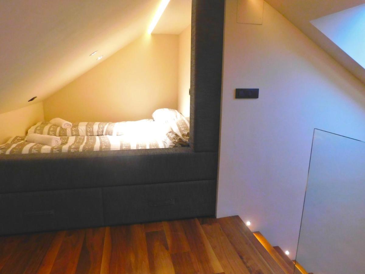 Wolfova Apartment Ljubljana Exteriör bild